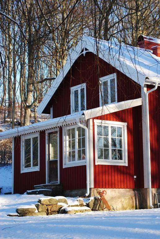 Anfasteroed Gardsvik - Grindstugan Люнгскиле Екстериор снимка